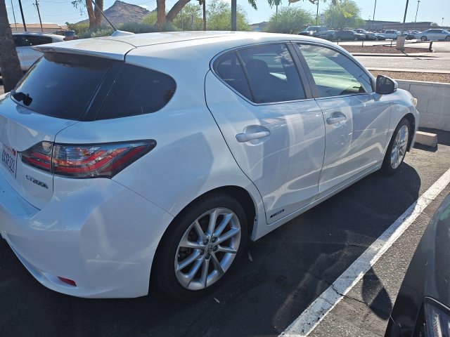 Used 2012 Lexus CT 200h Premium w/ Premium Audio Pkg FWD image 8