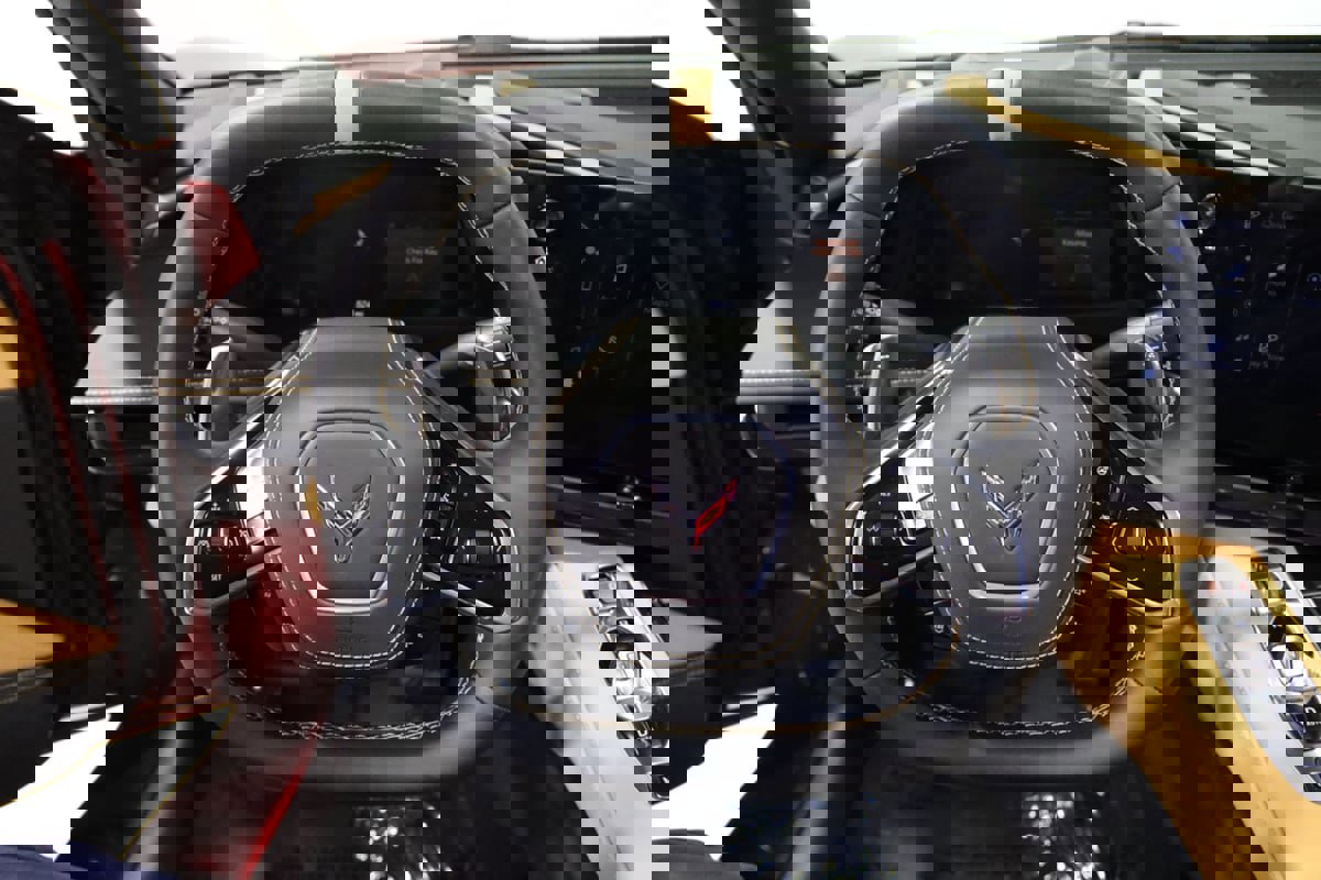 Used 2024 Chevrolet Corvette Stingray Premium Conv w/ Stealth Interior Trim Package image 49