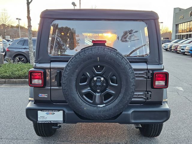 Used 2025 Jeep Wrangler Sport image 5