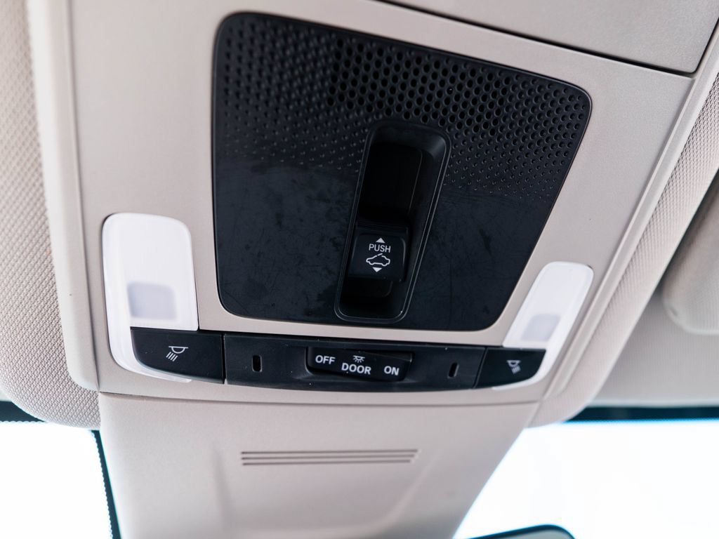 Used 2024 Honda CR-V EX-L image 35