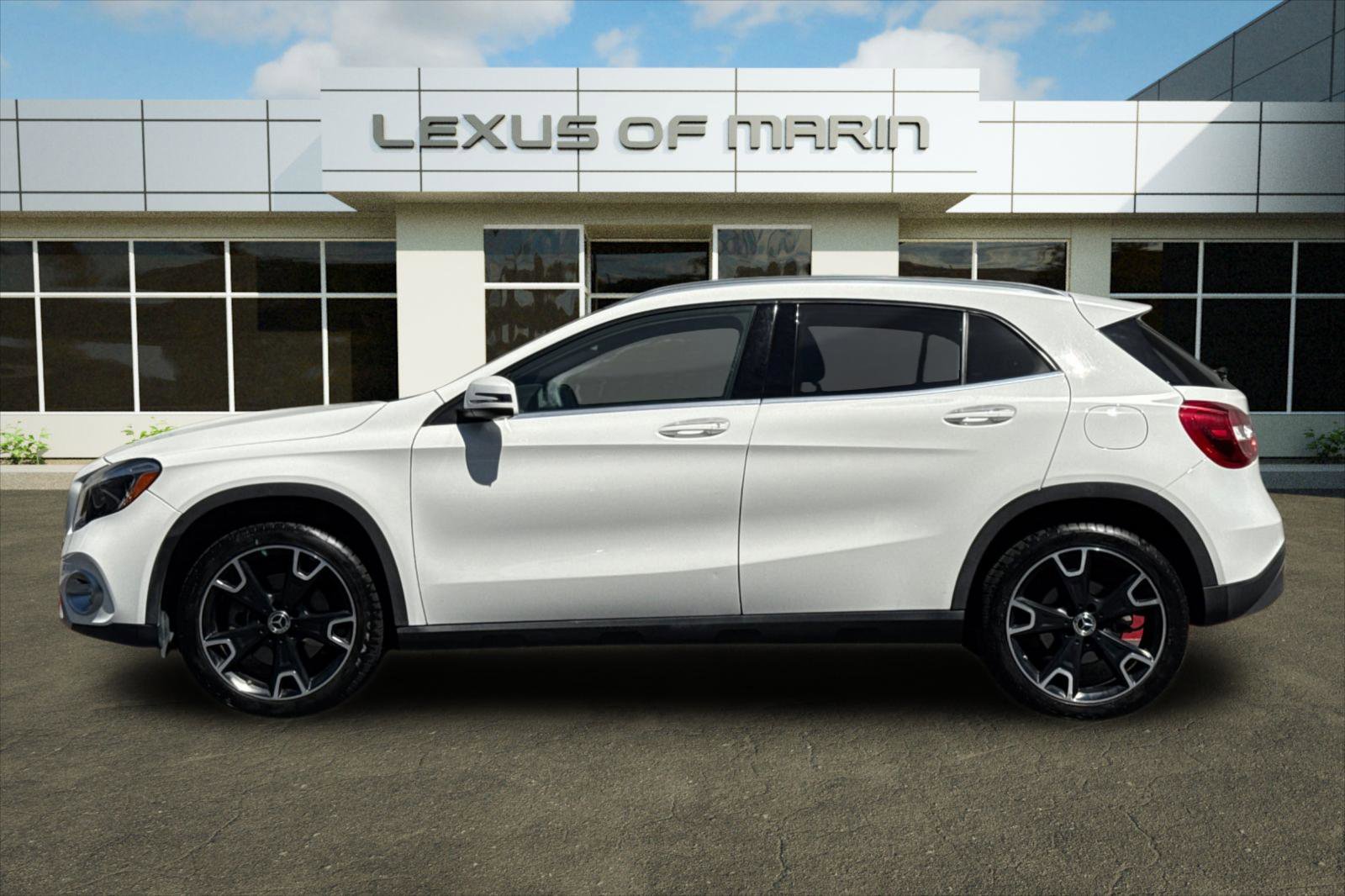 Used 2019 Mercedes-Benz GLA 250 image 2