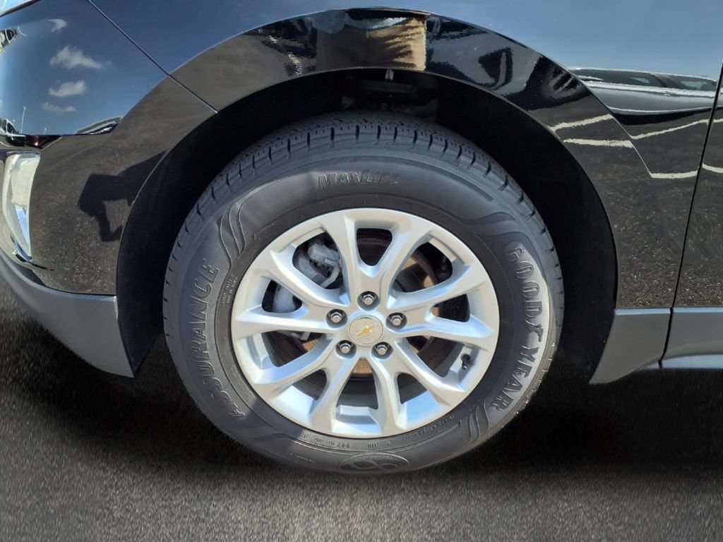Used 2020 Chevrolet Equinox LS w/ LS Convenience Package FWD image 27