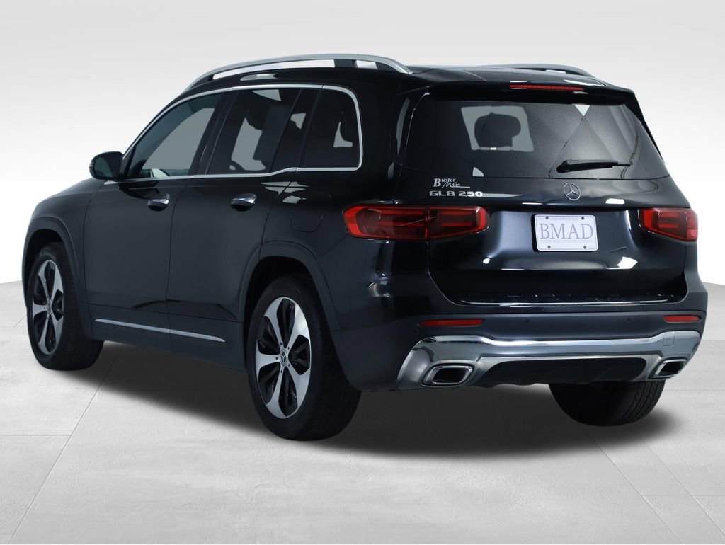 Used 2025 Mercedes-Benz GLB 250 image 10