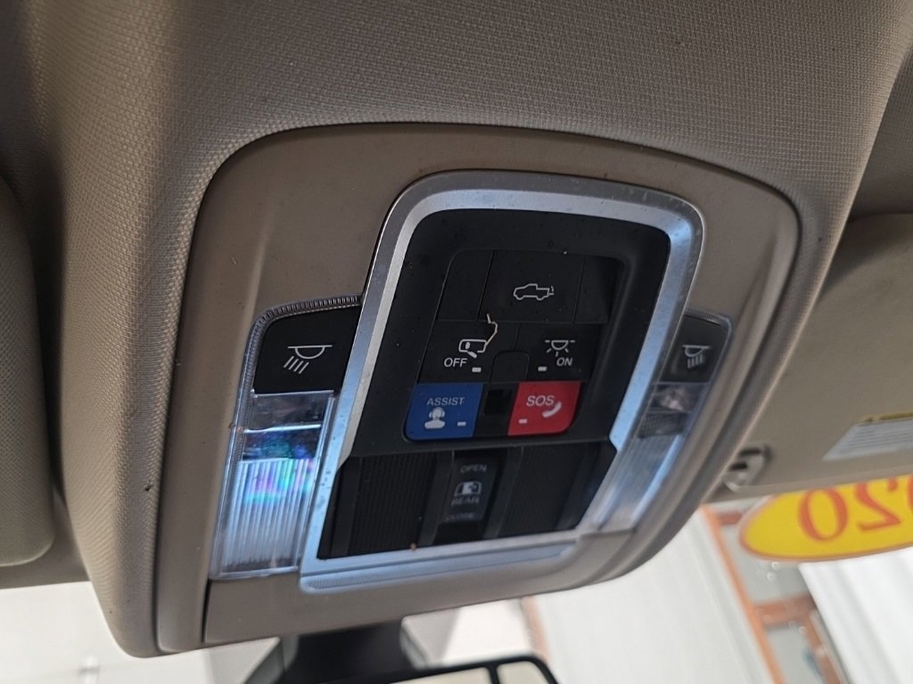 Used 2020 RAM 1500 Laramie image 23