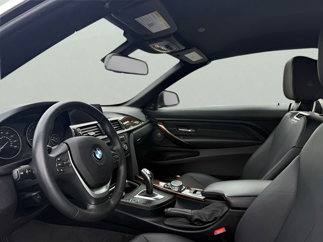 Used 2015 BMW 428i xDrive Convertible AWD/4WD image 17