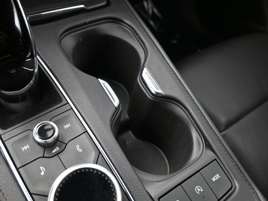 Used 2023 Cadillac XT4 Premium Luxury image 25