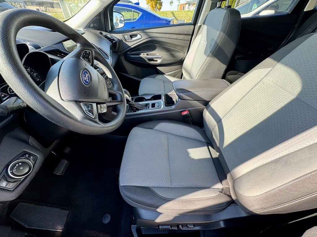 Used 2018 Ford Escape SE w/ SE Sync 3 Package image 18