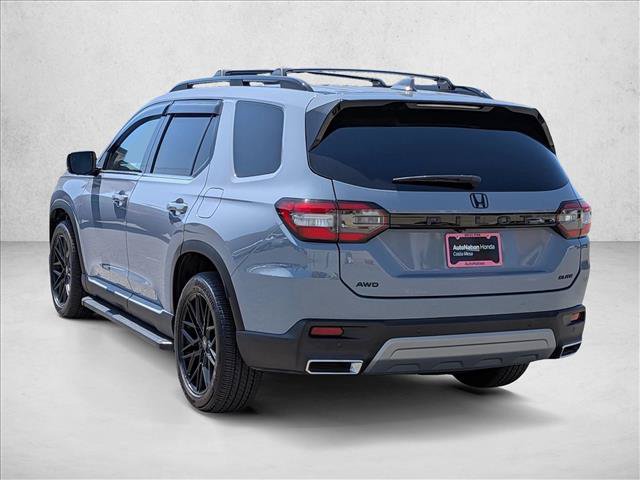 Used 2023 Honda Pilot Elite image 8