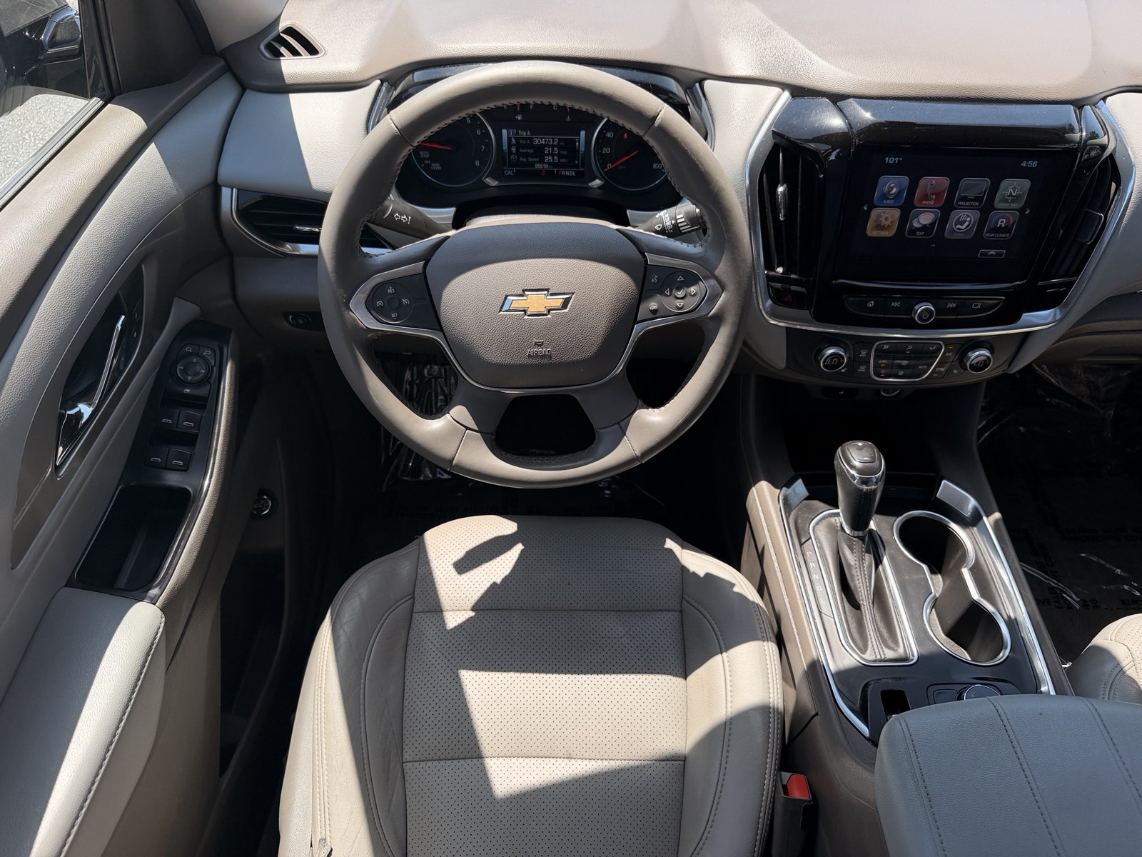 Used 2019 Chevrolet Traverse LT FWD image 30