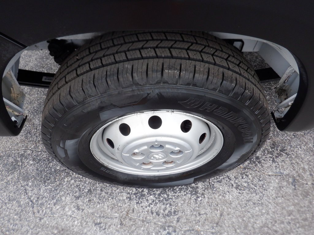 Used 2024 RAM ProMaster 1500 w/ Convenience Group image 8