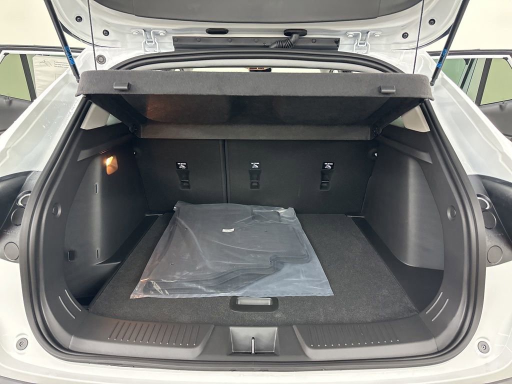 New 2026 Chevrolet Trax LT w/ Driver Confidence Package image 23