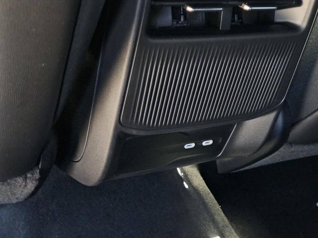 New 2026 Jeep Cherokee Limited image 13