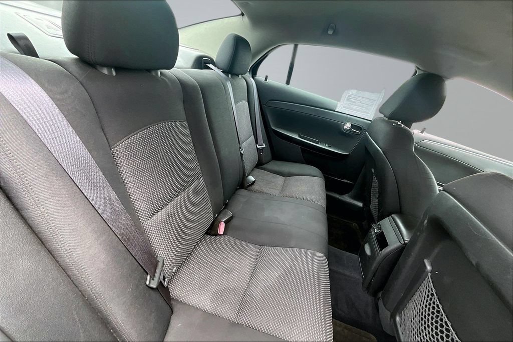 Used 2011 Chevrolet Malibu LT FWD image 25