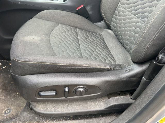 Used 2018 Chevrolet Equinox LT AWD/4WD image 16