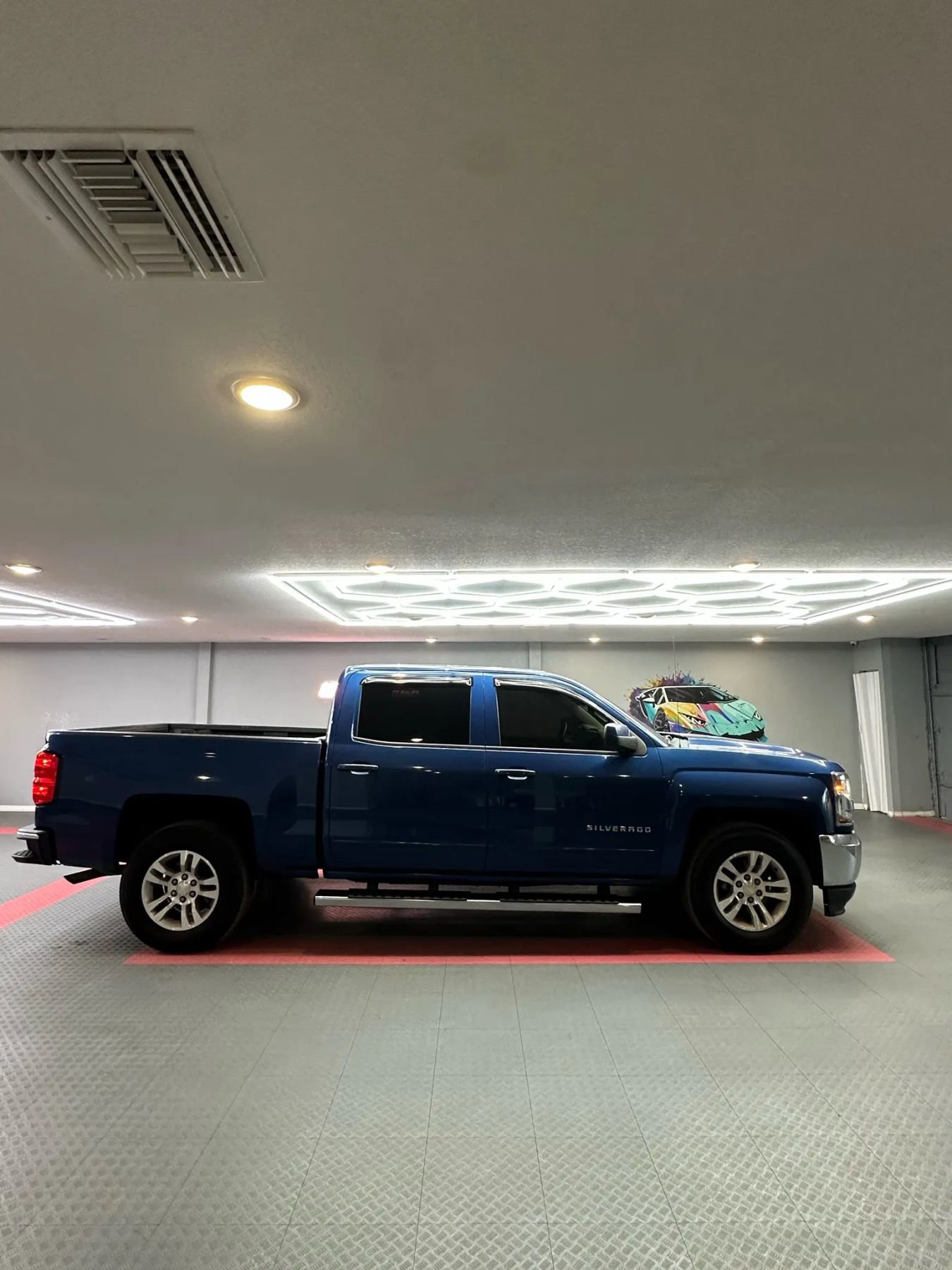 Used 2017 Chevrolet Silverado 1500 LT w/ All Star Edition RWD image 7