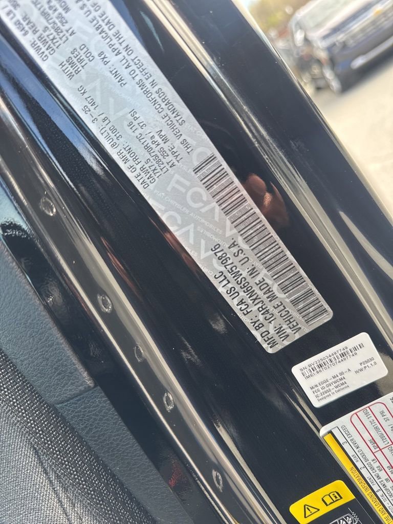 Used 2025 Jeep Wrangler Willys 4xe image 35