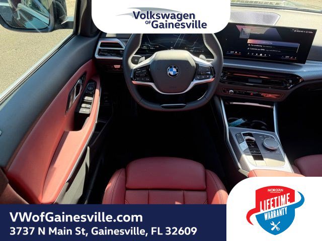 Used 2025 BMW 330i Sedan w/ Convenience Package image 15
