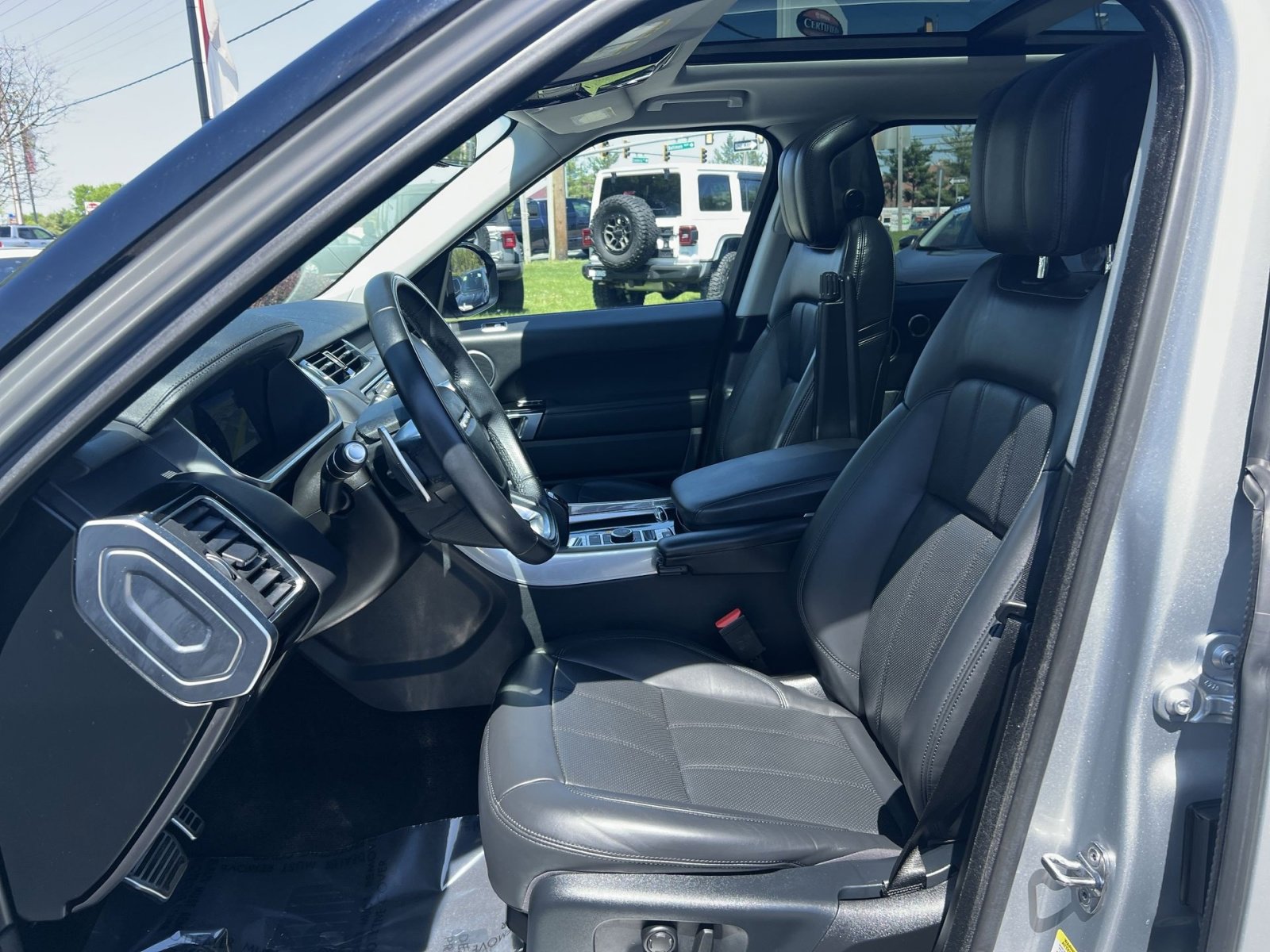 Used 2020 Land Rover Range Rover Sport HSE Dynamic image 21