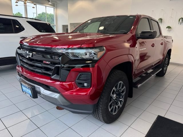 Certified 2024 Chevrolet Colorado Z71 w/ Z71 Convenience Package 2 AWD/4WD image 35