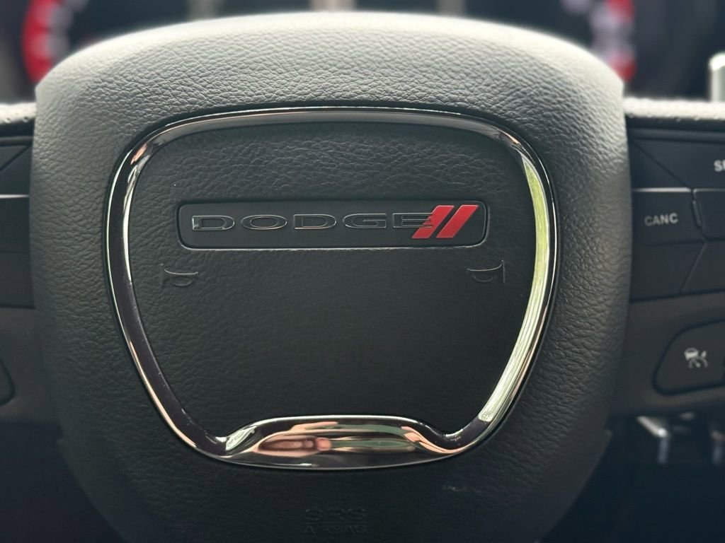 Used 2025 Dodge Durango GT image 37