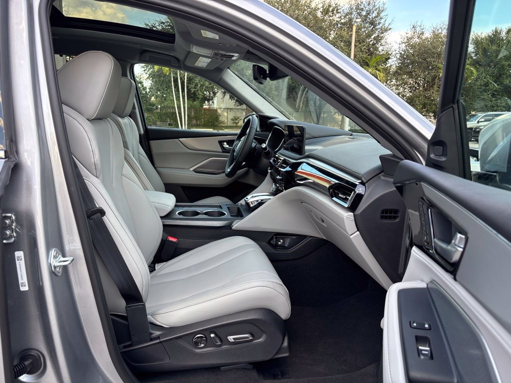 New 2026 Acura MDX w/ Technology Package FWD image 12