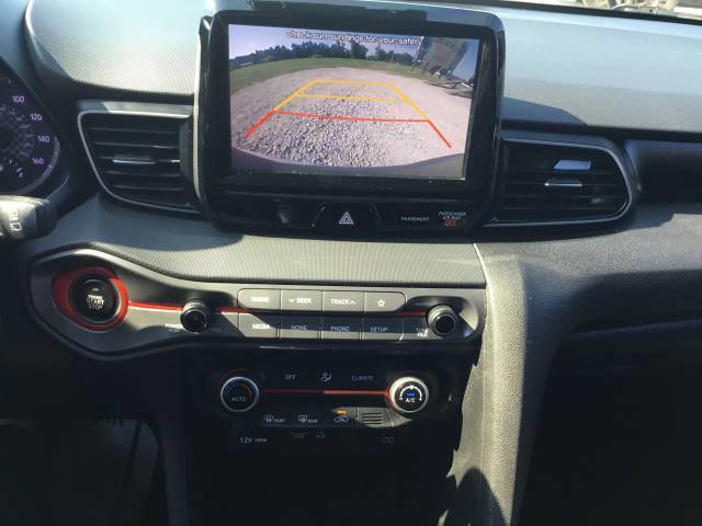 Used 2019 Hyundai Veloster 2.0 Premium image 15