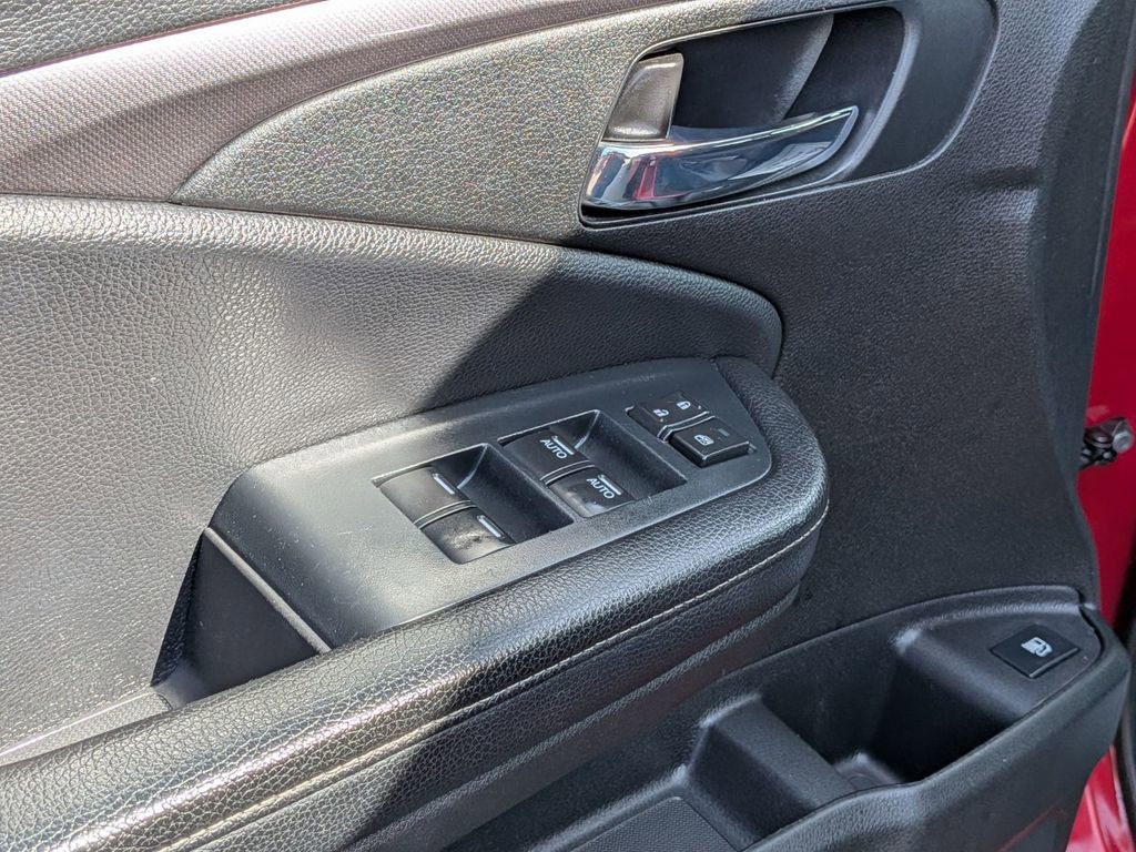 Used 2023 Honda Ridgeline Sport image 15