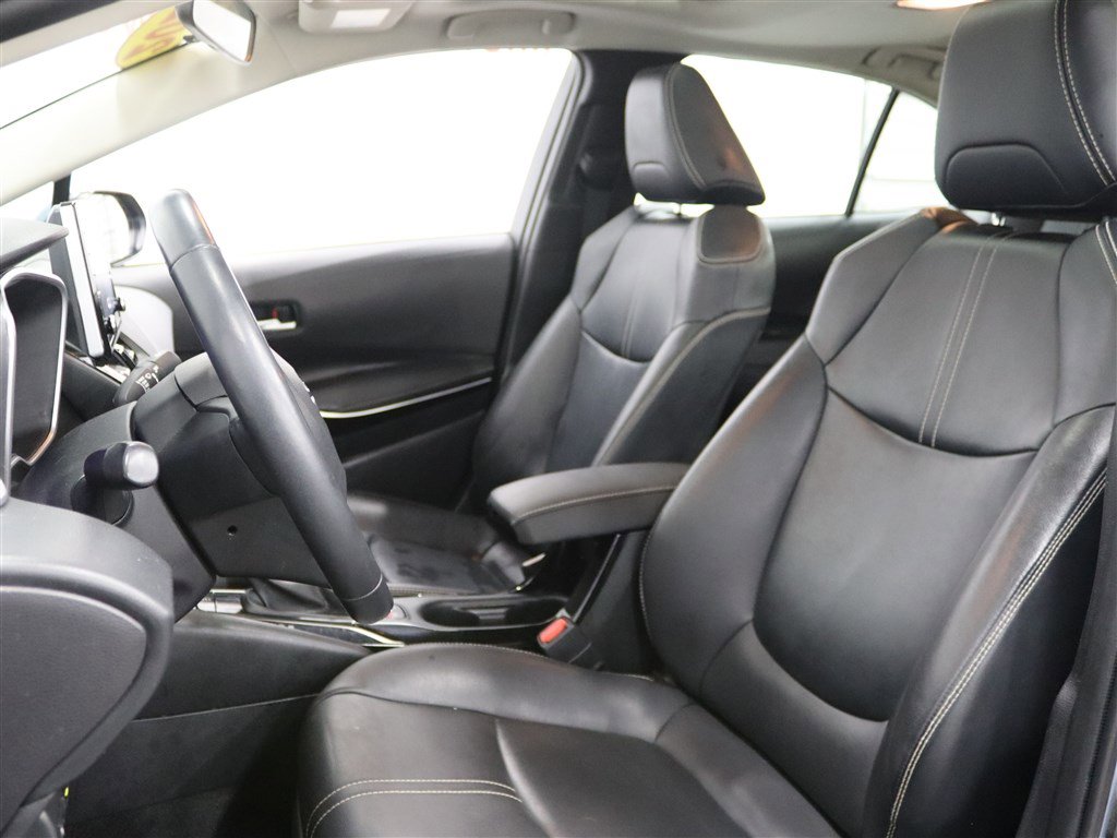 Used 2020 Toyota Corolla XLE FWD image 9