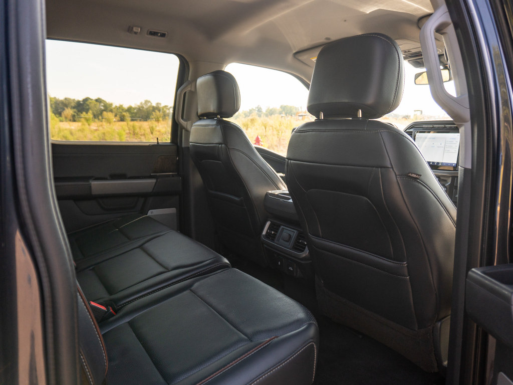 Used 2021 Ford F150 Lariat AWD/4WD image 16