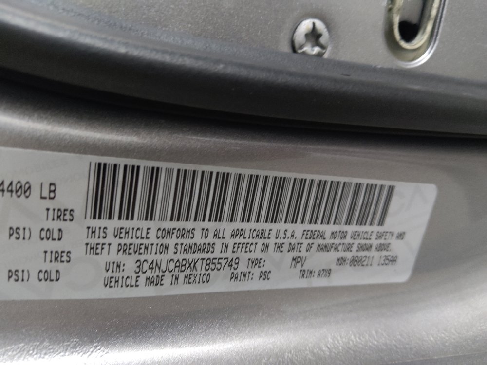 Used 2019 Jeep Compass Sport FWD image 33