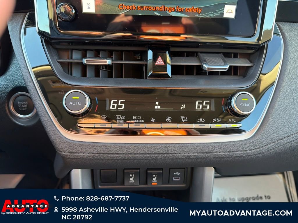 Used 2023 Toyota Corolla Cross XLE w/ Convenience Package image 19