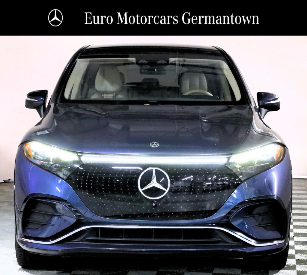 Used 2023 Mercedes-Benz EQS 450+ 4MATIC SUV image 2