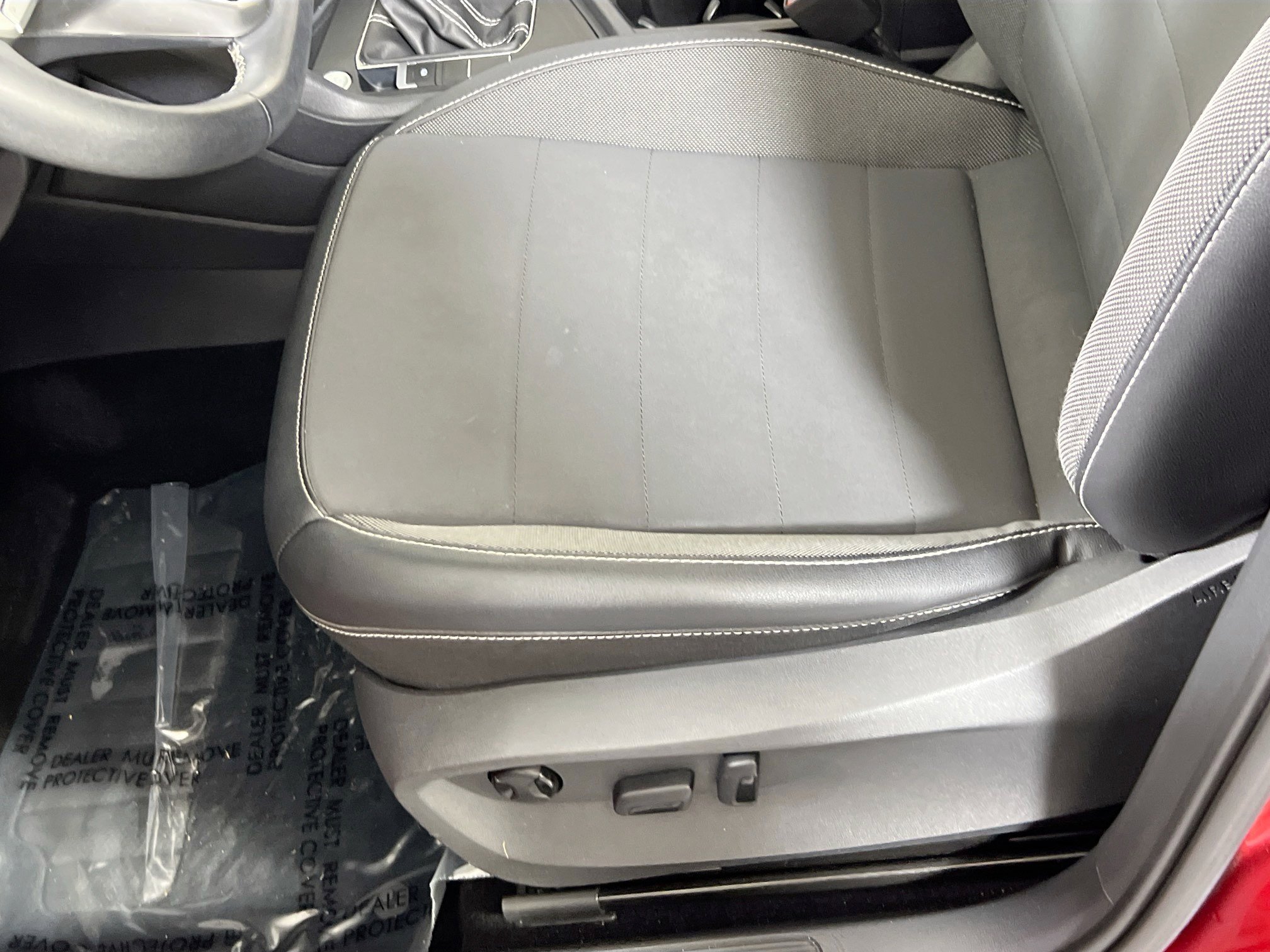 Used 2022 Volkswagen Taos SE AWD/4WD image 18