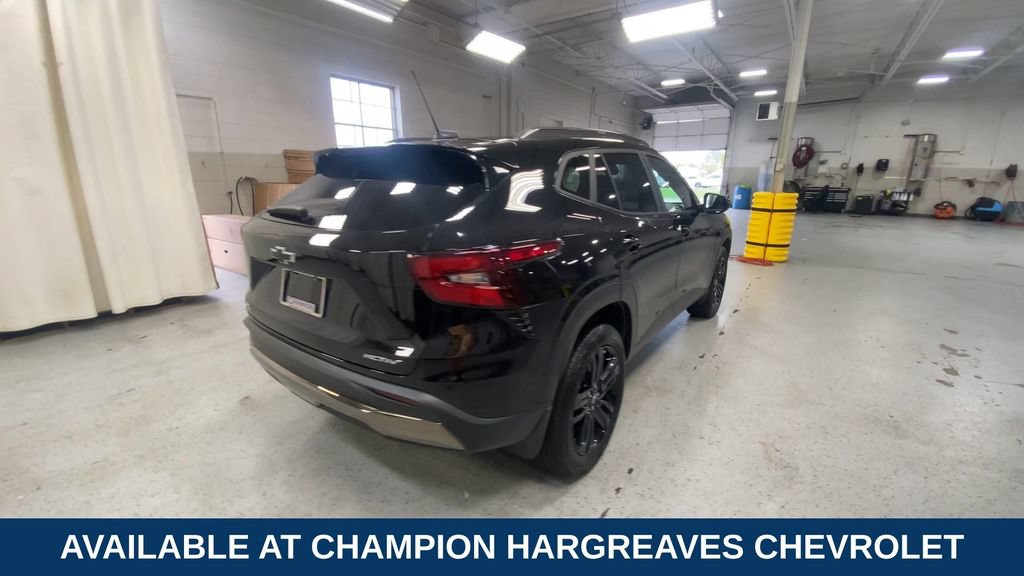 Used 2025 Chevrolet Trax ACTIV w/ Driver Confidence Package FWD image 10