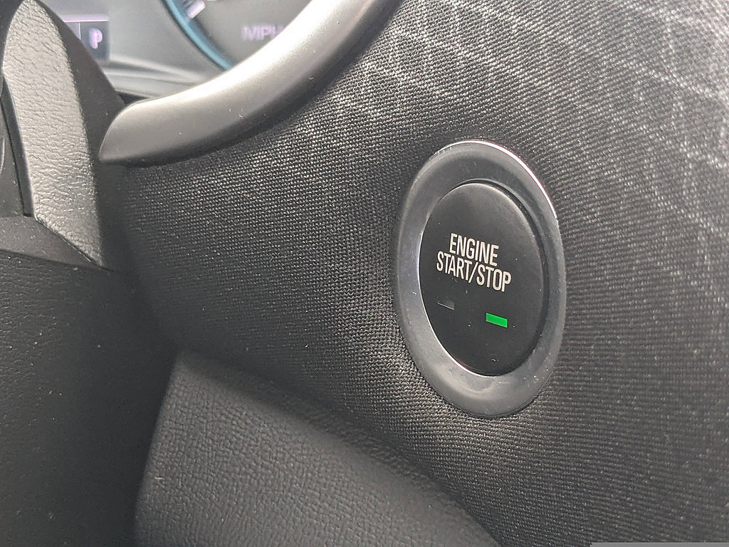 Used 2025 Chevrolet Malibu LT FWD image 28