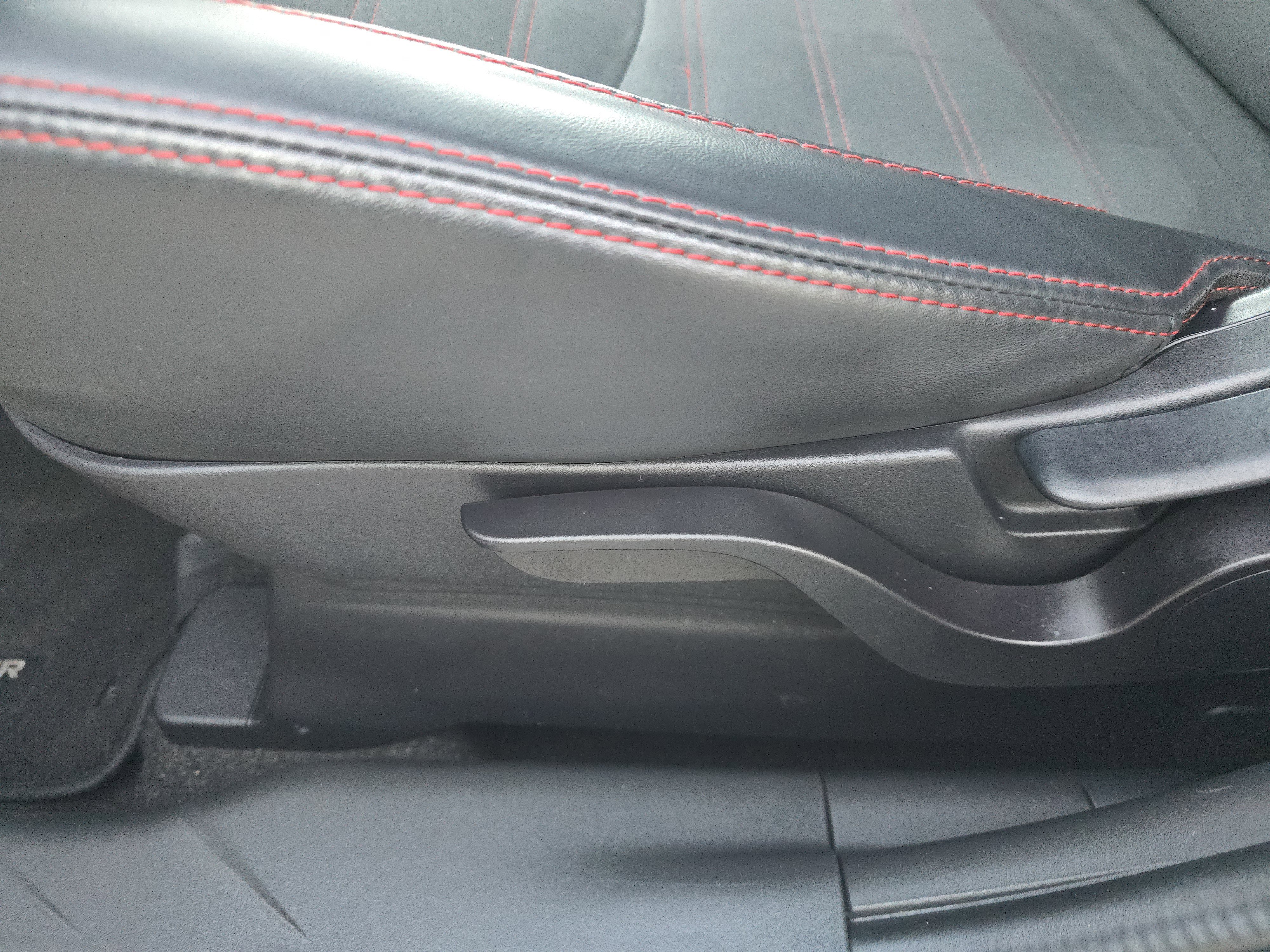 Used 2024 Mitsubishi Outlander Sport SE image 7