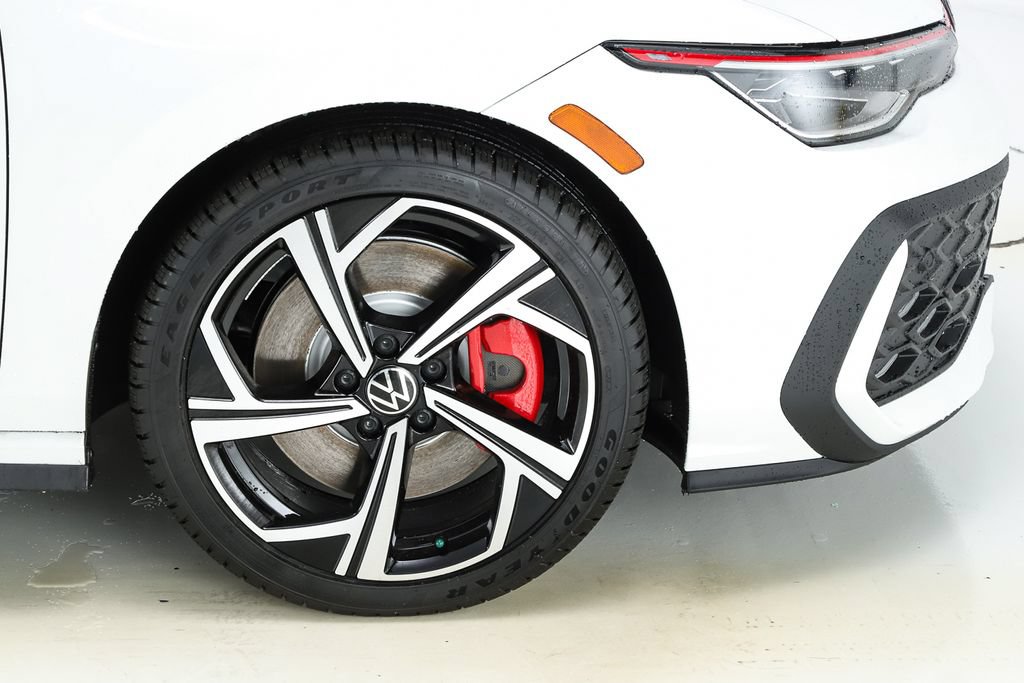 New 2026 Volkswagen GTI SE FWD image 14