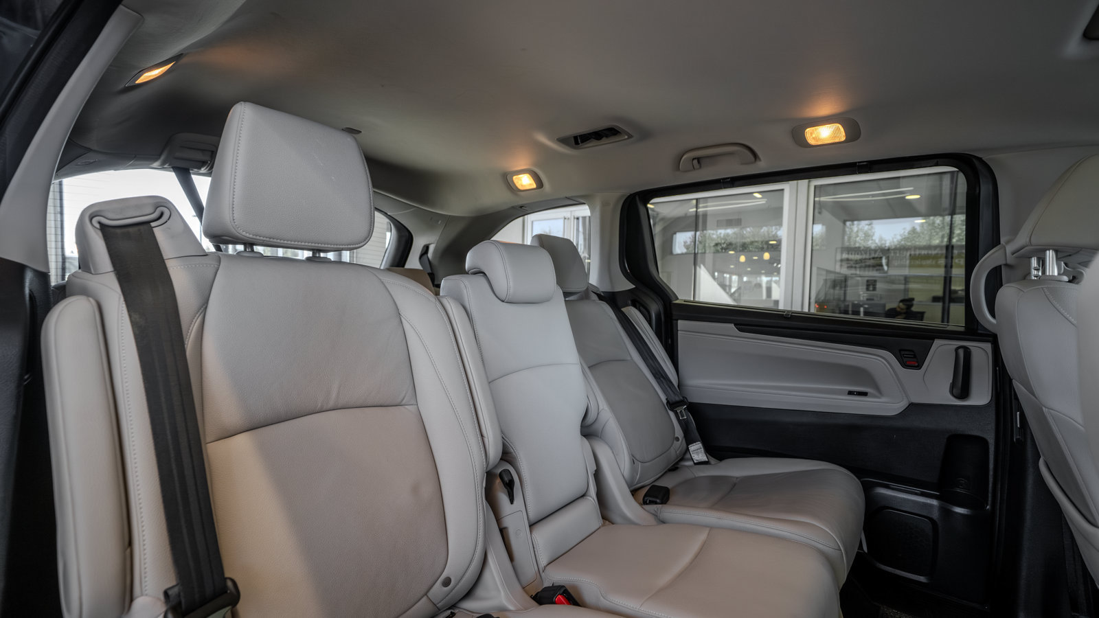 Used 2025 Honda Odyssey EX-L image 28