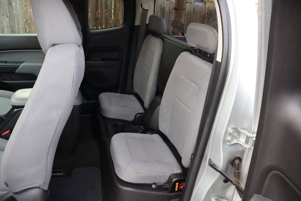 Used 2017 Chevrolet Colorado W/T w/ WT Convenience Package image 18