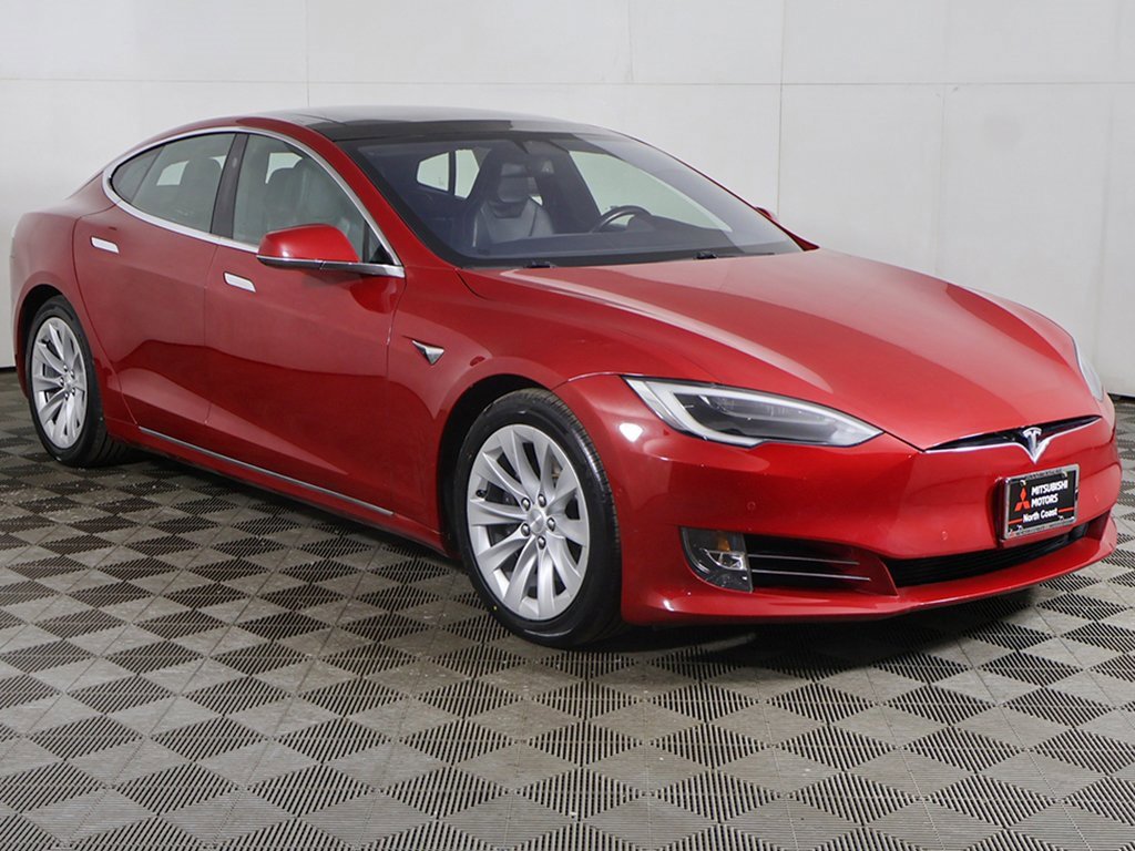 Used 2016 Tesla Model S 75D image 2