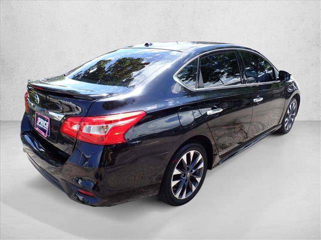 Used 2016 Nissan Sentra SR w/ SR Premium Package FWD image 4