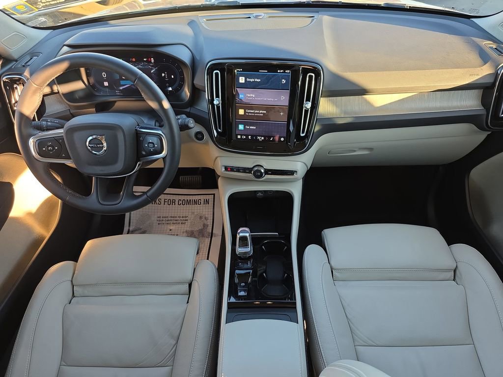 Certified 2023 Volvo XC40 B5 Plus w/ Driver Assist Package image 14