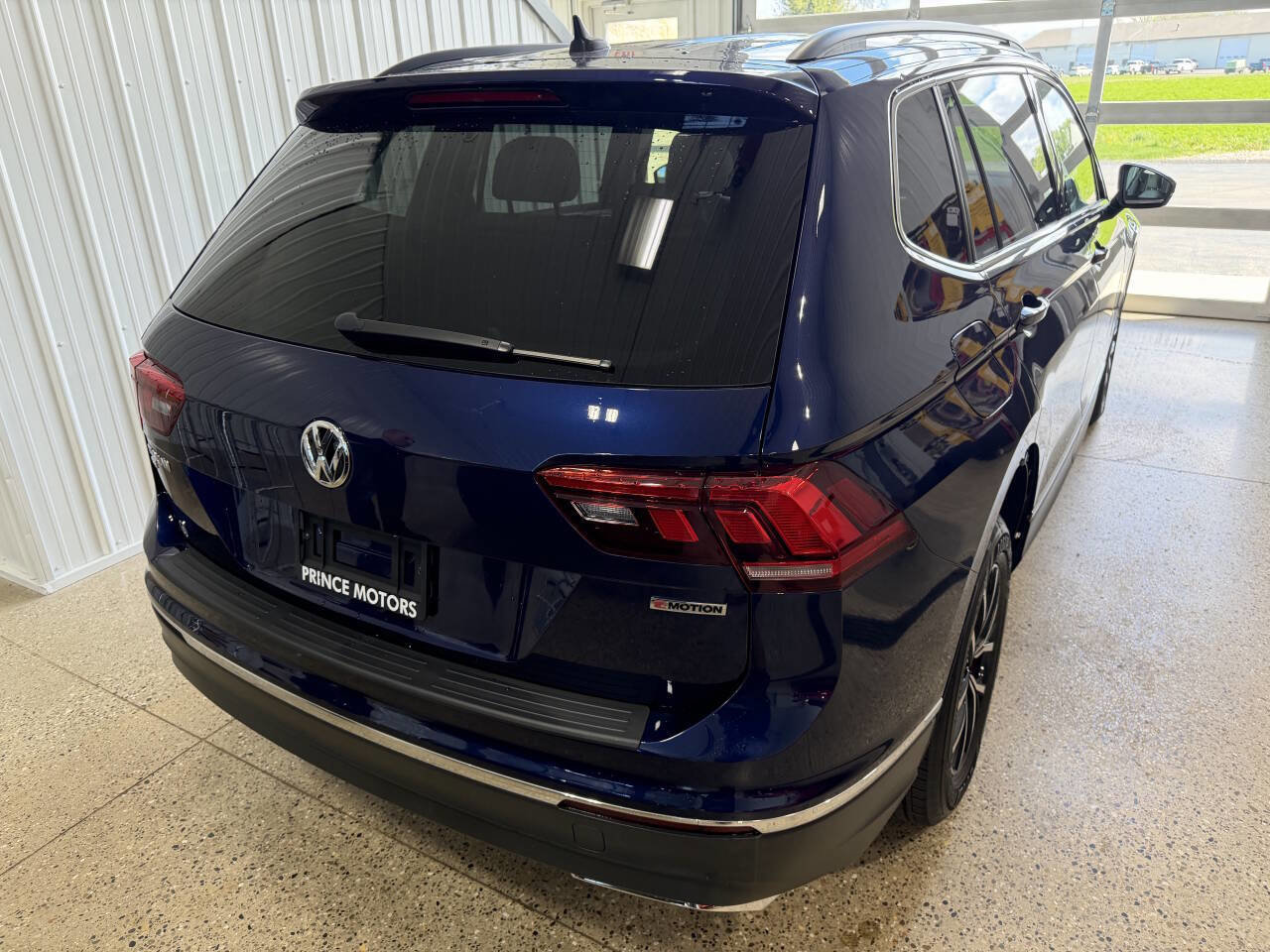 Used 2021 Volkswagen Tiguan S AWD/4WD image 37