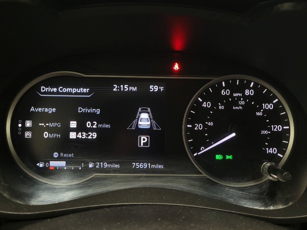 Used 2020 Nissan Versa SV image 23