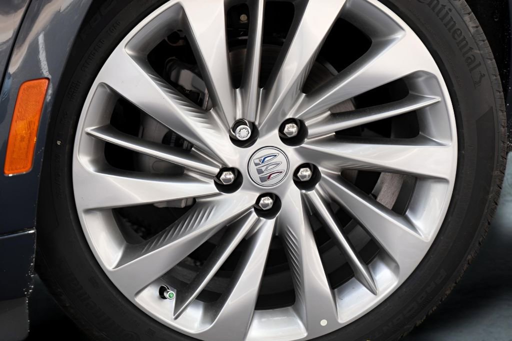 New 2026 Buick Envision Avenir image 2