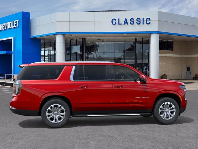 New 2026 Chevrolet Suburban LT w/ Comfort Package AWD/4WD image 5