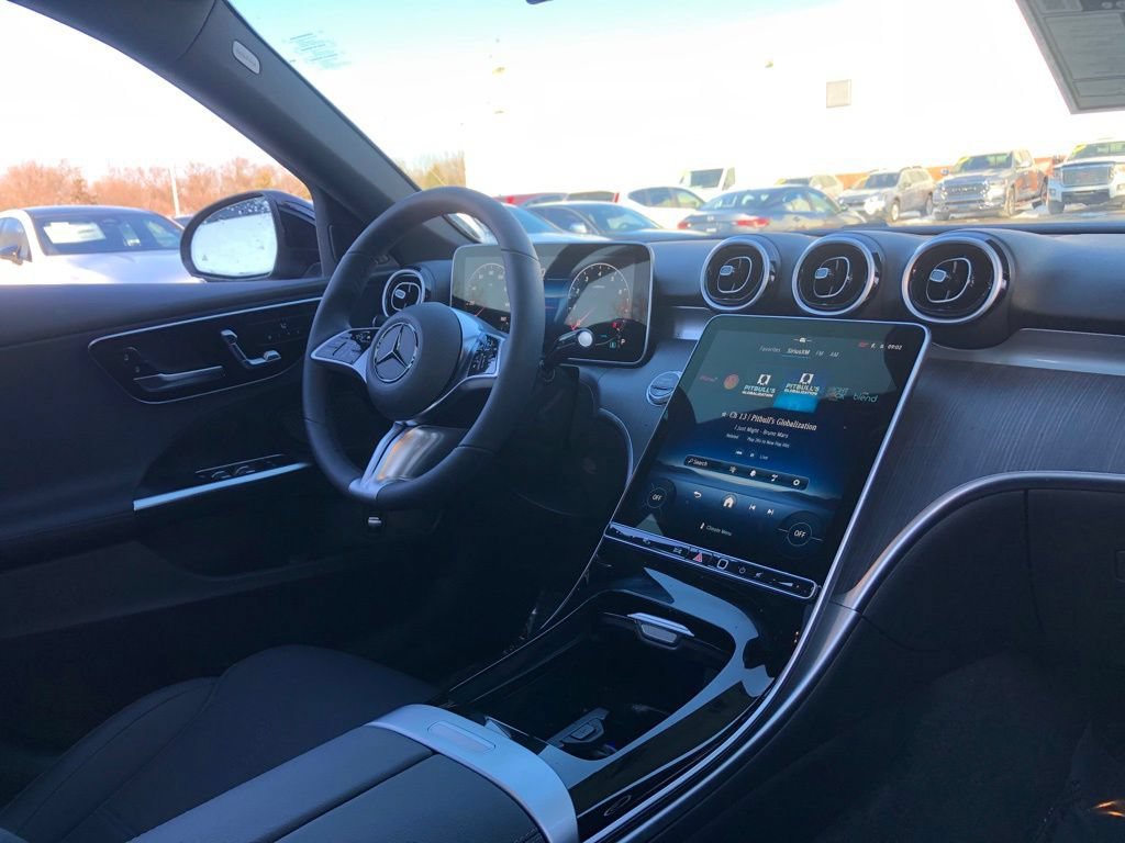 New 2026 Mercedes-Benz C 300 4MATIC Sedan image 12
