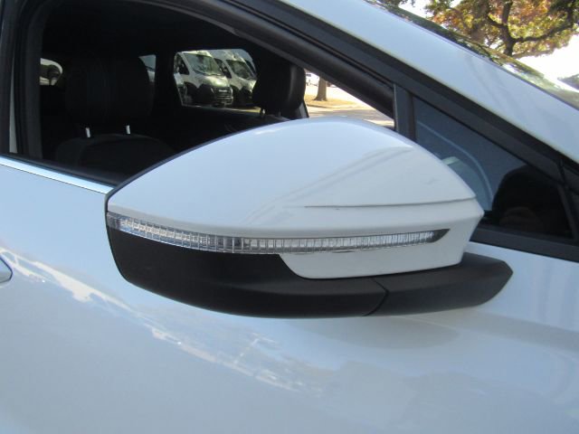 Used 2022 Audi Q4 e-tron Premium Plus w/ Premium Plus image 25