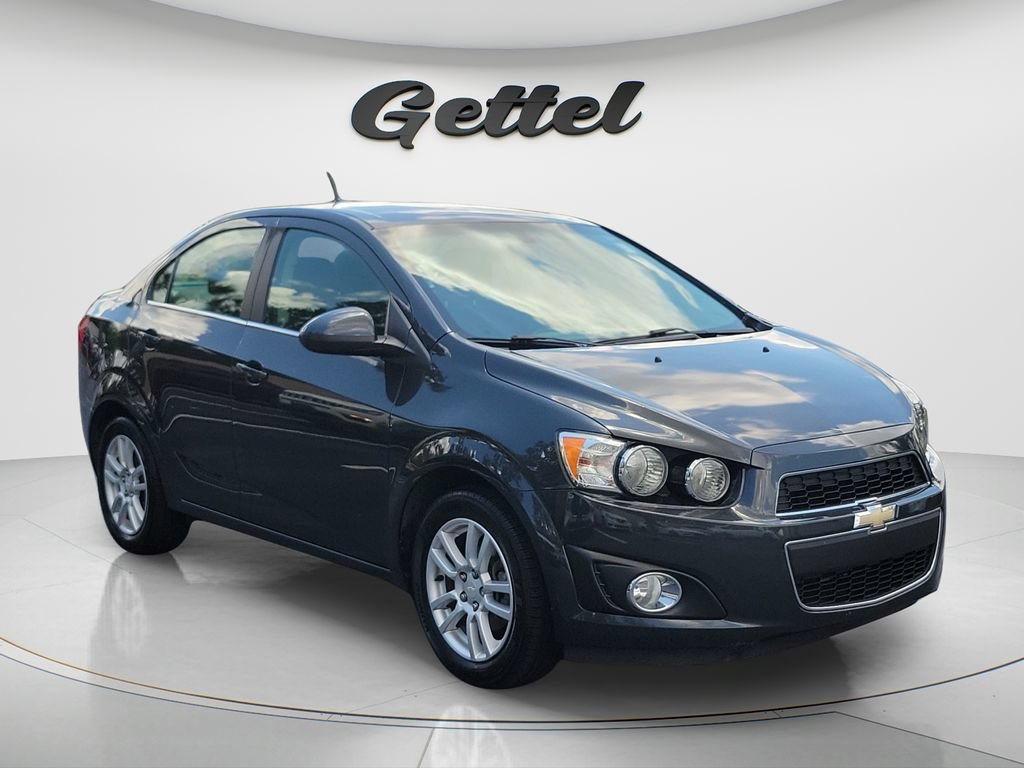 Used 2014 Chevrolet Sonic LT w/ Wheels and Fog Lamp Package FWD image 3