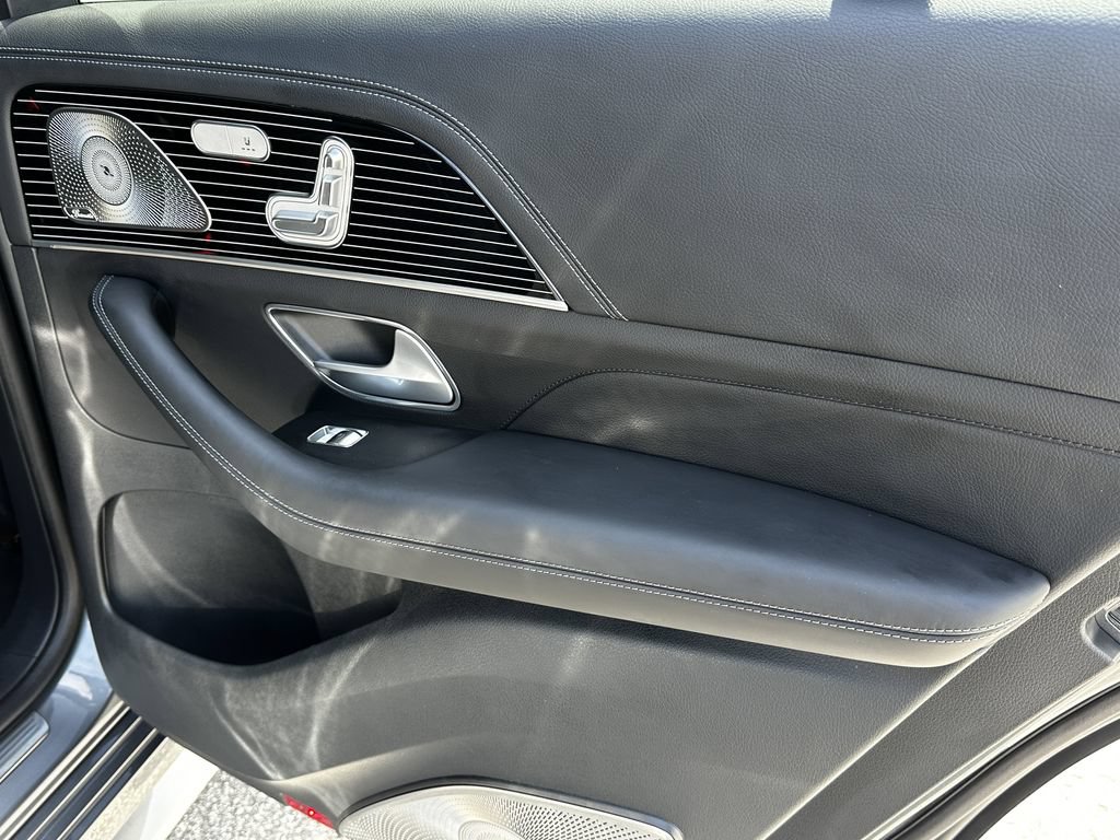 Certified 2025 Mercedes-Benz GLS 450 4MATIC image 20